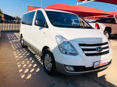 2015 Hyundai H-1 2.5 CRDi VGT Wagon Auto