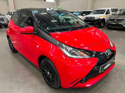 2016 Toyota Aygo 1.0 X-Play 5-dr