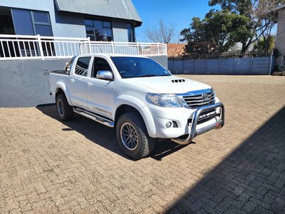 2015 Toyota Hilux 3.0 D-4D Legend 45 4x4 Auto Double-Cab