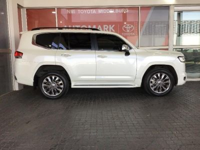 2022 Toyota Land Cruiser 300 V6 3.3 D ZX
