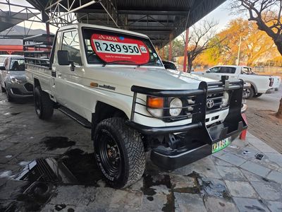 2006 Toyota Land Cruiser 70 4.5 Single-Cab