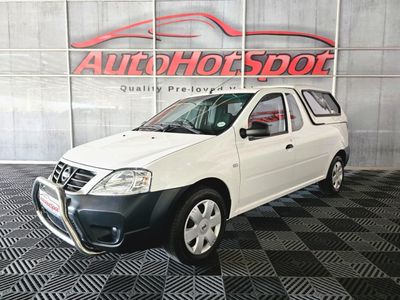 2022 Nissan NP200 1.6 A/C Safety Pack