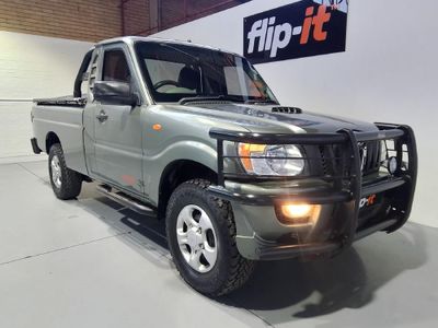 2015 Mahindra Scorpio 2.2 CRDe mHawk Single-Cab