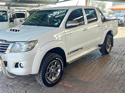 2014 Toyota Hilux 3.0 D-4D Raider 4x4 Auto Double-Cab