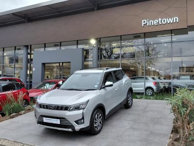 2023 Mahindra XUV 300 1.5D | W8