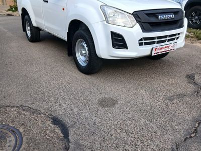 2018 Isuzu KB 250D Leed Fleetside Single-Cab
