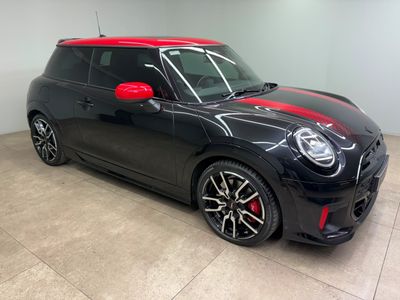 2025 MINI Hatch Cooper JCW Auto
