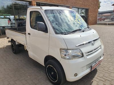2011 Daihatsu Gran Max 1.5