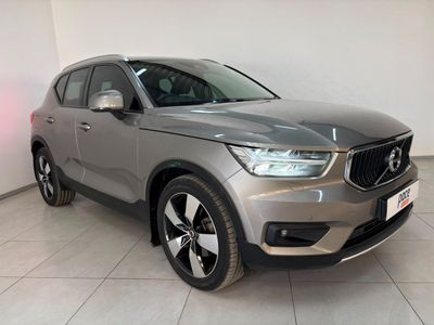 2021 Volvo XC40 D4 Momentum AWD