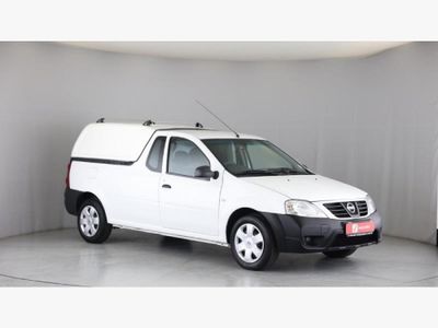 2022 Nissan NP200 1.6 A/C Safety Pack