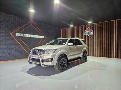 2014 Toyota Fortuner 3.0 D-4D Raised Body Auto