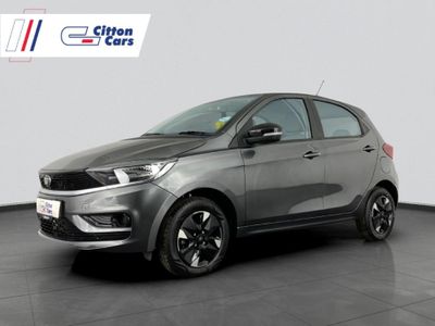 2025 TATA Tiago 1.2 XT Auto
