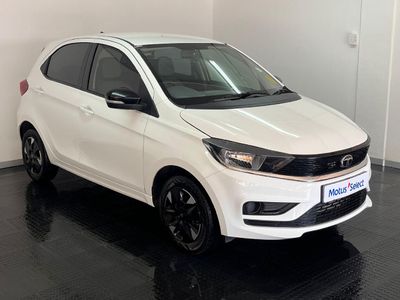 2026 TATA Tiago 1.2 XT Auto