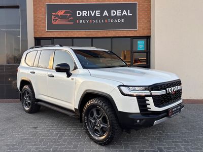 2026 Toyota Land Cruiser 300 V6 3.3D GR-S