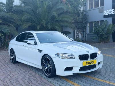 2015 BMW M5 M-DCT