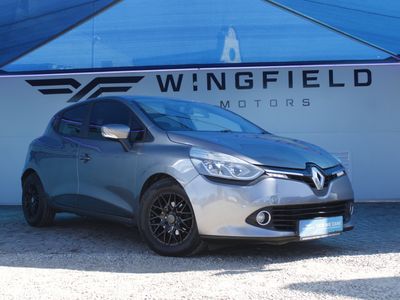 2015 Renault Clio IV 900T Expression 5-dr (66kW)