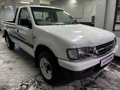 1999 Isuzu KB 220 LWB LE