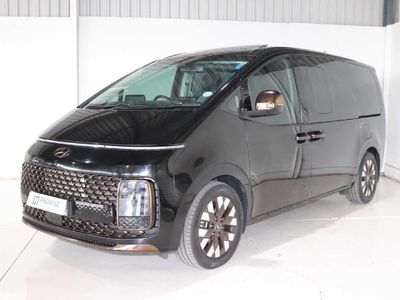 2023 Hyundai Staria 2.2d Luxury Auto