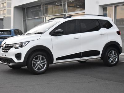 2026 Renault Triber 1.0 Zen AMT