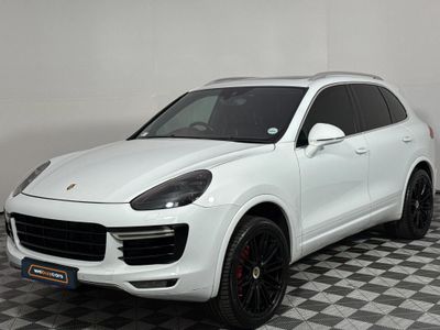 2015 Porsche Cayenne Turbo