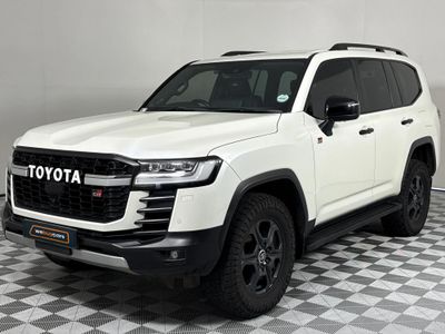2023 Toyota Land Cruiser 300 V6 3.3 D GR-S