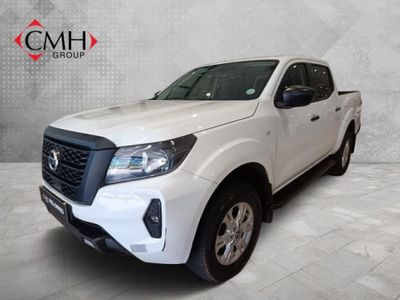 2022 Nissan Navara 2.5 DDTi SE Plus Double-Cab