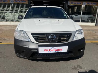 2023 Nissan NP200 1.6 A/C Safety Pack