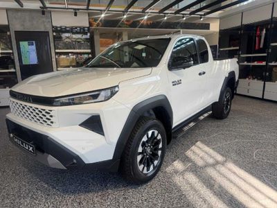 2026 Toyota Hilux 2.8 GD-6 RB Raider X 4x4 Auto Extended Cab