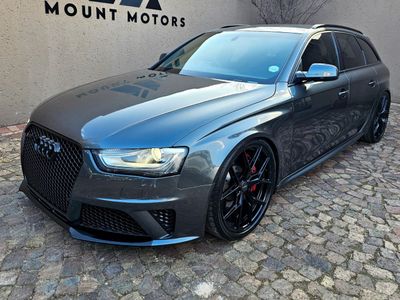 2014 Audi RS4 Avant quattro Auto
