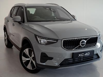 2026 Volvo XC40 B3 Essential Geartronic Mild-Hybrid