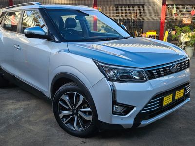 2020 Mahindra XUV 300 1.2T | W8