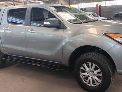 2015 Mazda BT-50 +canopy