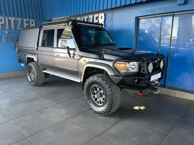 2017 Toyota Land Cruiser 79 4.5 D Double-Cab