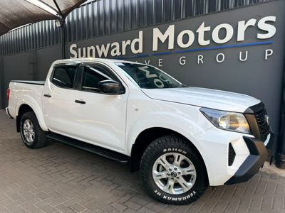 2022 Nissan Navara 2.5 DDTi SE Plus Double-Cab