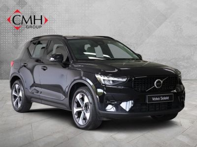 2026 Volvo XC40 B4 Plus Dark Geartronic Mild-Hybrid