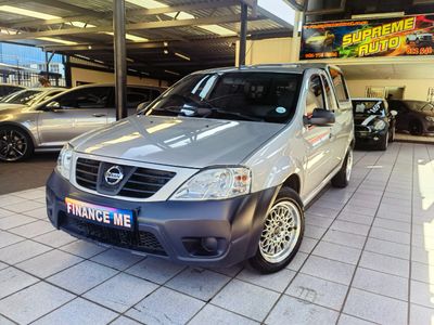 2015 Nissan NP200 1.6 A/C Safety Pack Manual