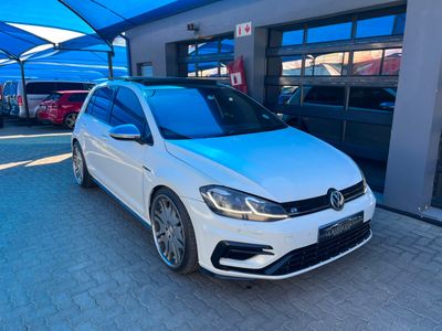 2017 Volkswagen Golf VII 2.0 TSI R Auto