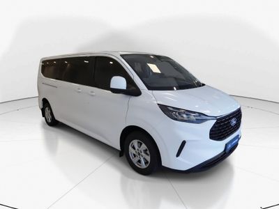 2025 Ford Tourneo Custom Active