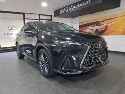 2026 Lexus NX 350h SE