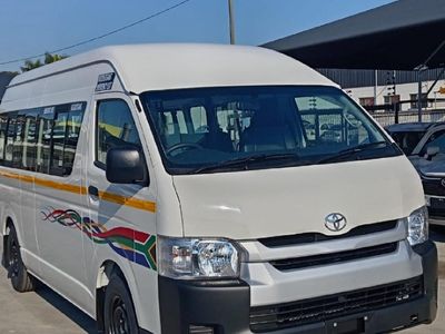 2026 Toyota Quantum 2.5 D-4D Sesfikile 16-seat