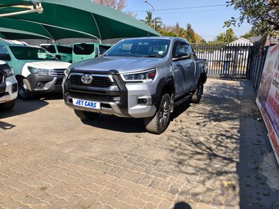 2019 Toyota Hilux 2.8 GD-6 Raised Body Raider Extended Cab