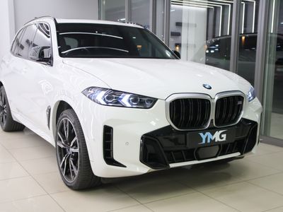 2023 BMW X5 M60i