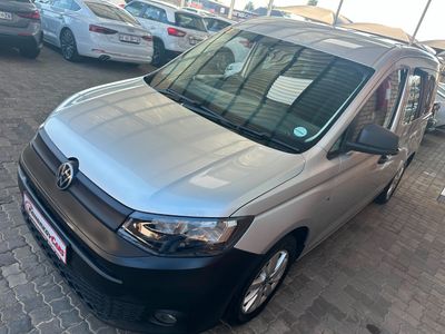 2023 Volkswagen Caddy Kombi 1.6i 7-seat