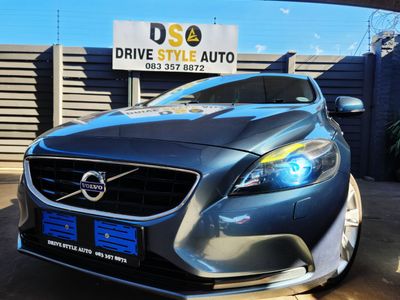 2014 Volvo V40 D3 Excel Auto