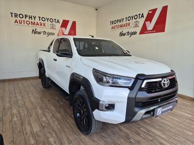 2022 Toyota Hilux 2.8 GD-6 Raised Body Legend 4x4 Extended Cab