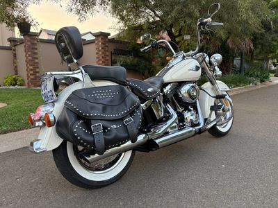 2013 Harley Davidson Softail Heritage Softail Classic edition