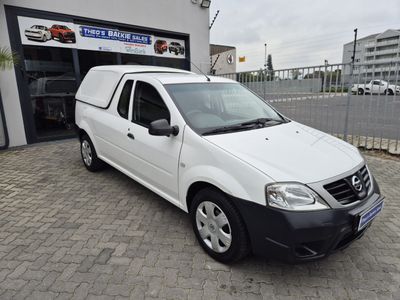 2023 Nissan NP200 1.6 A/C Safety Pack