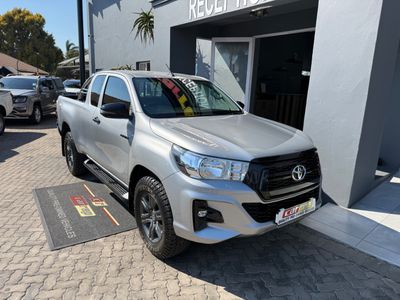 2019 Toyota Hilux 2.4 GD-6 Raised Body SRX Auto Extended Cab