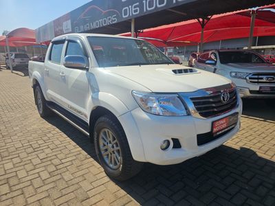 2014 Toyota Hilux 2.5 D - 45 Raised Body Legend 45 Double Cab