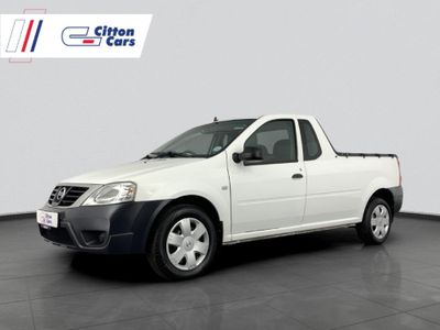 2019 Nissan NP200 1.6 A/C Safety Pack